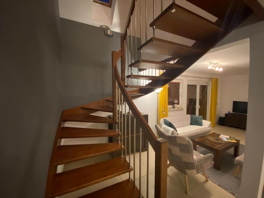 4 Bedroom Family House With Access To A Hot Tub Goczalkowice Zdroj Bagian luar foto
