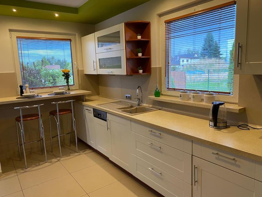 4 Bedroom Family House With Access To A Hot Tub Goczalkowice Zdroj Bagian luar foto