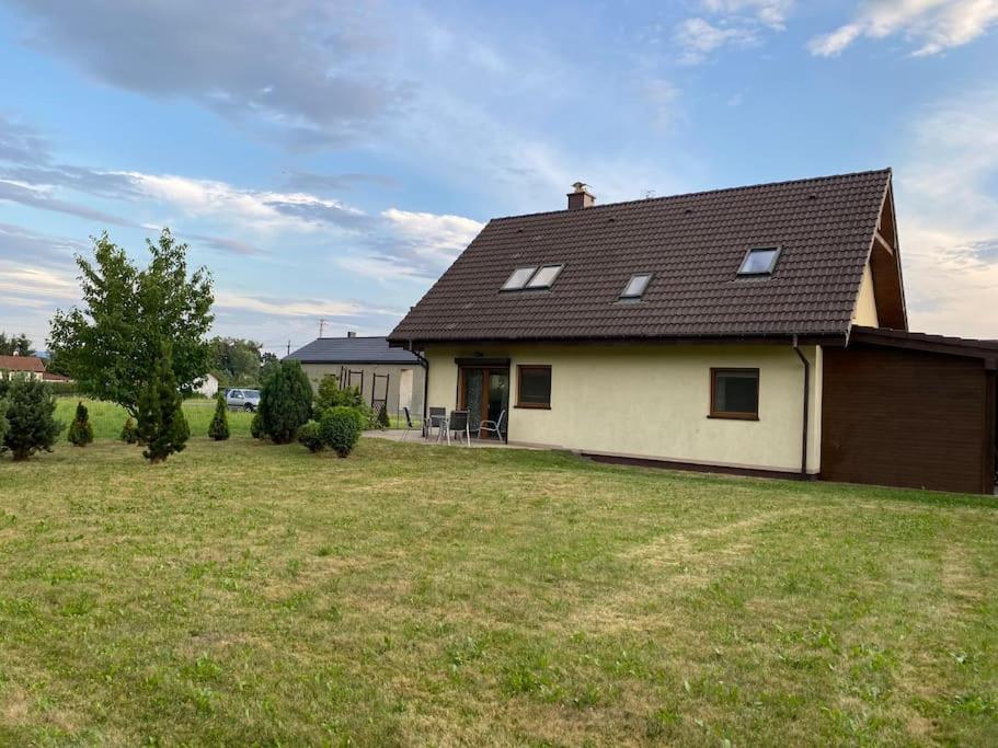 4 Bedroom Family House With Access To A Hot Tub Goczalkowice Zdroj Bagian luar foto